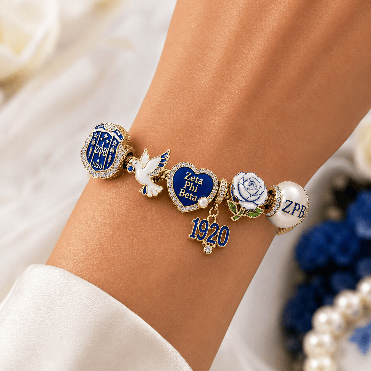 ZPT Gold Charm Bracelet Set BMD