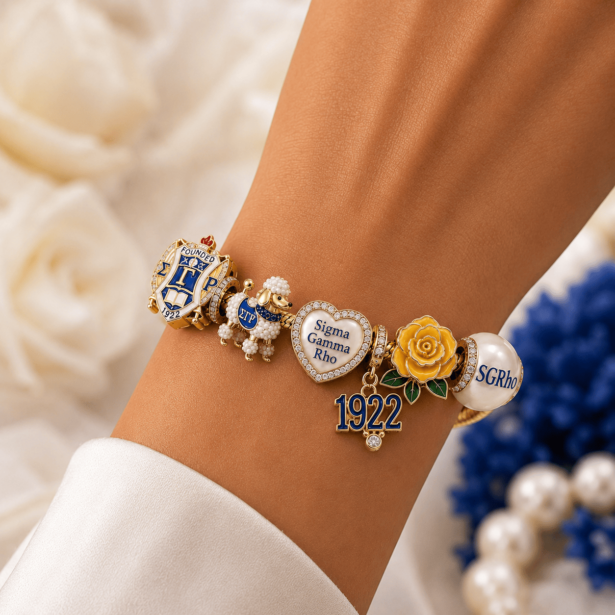 SGRO Gold Charm Bracelet Set BMD