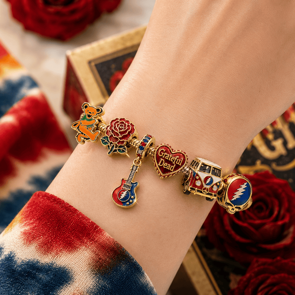 GRFD Gold Charm Bracelet Set BMD