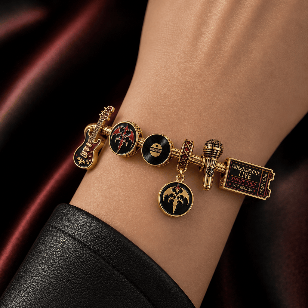 QSB Gold Charm Bracelet Set PTT