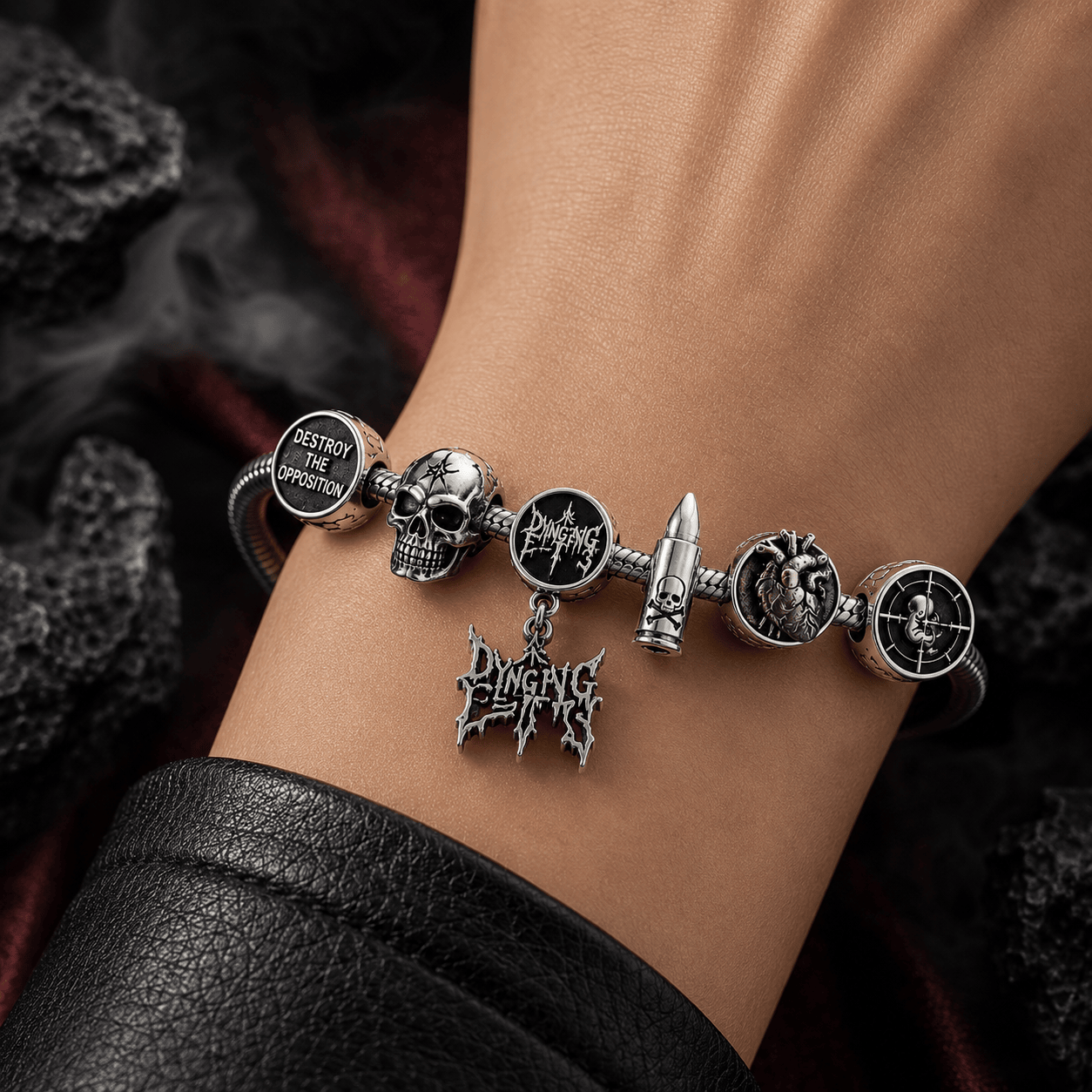 DFT Silver Charm Bracelet Set PTT