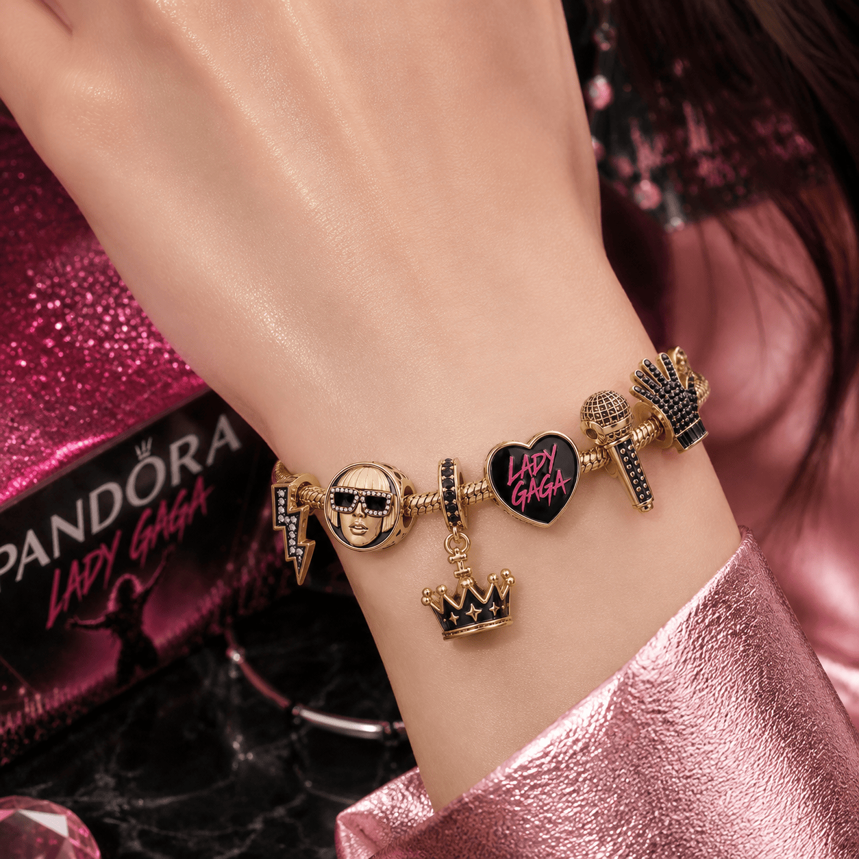 LDGG Gold Charm Bracelet Set VTH