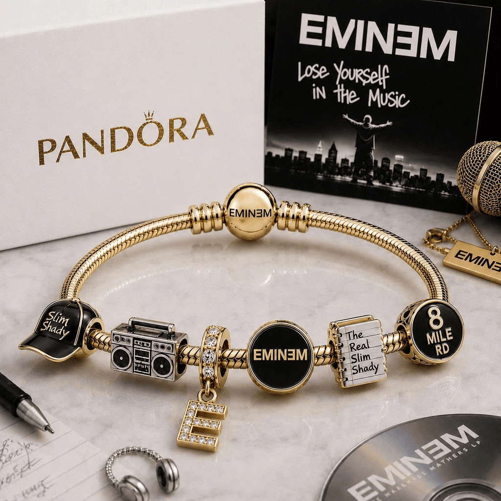 EMN Gold Charm Bracelet Set VTH