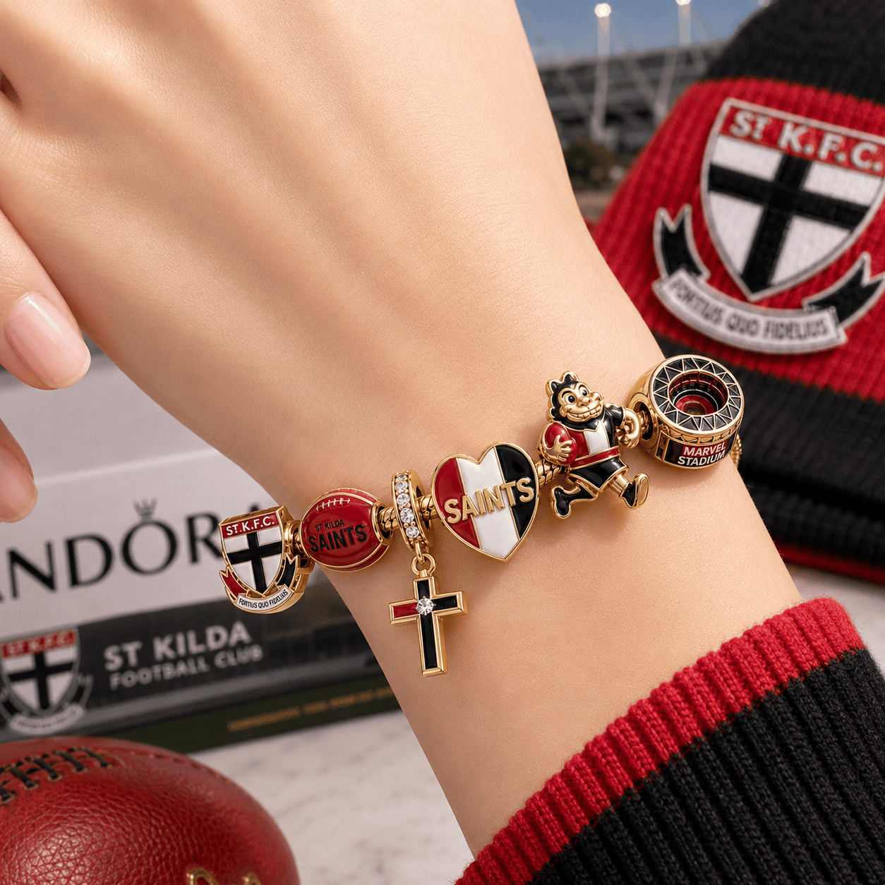 SKD Gold Charm Bracelet Set VTH