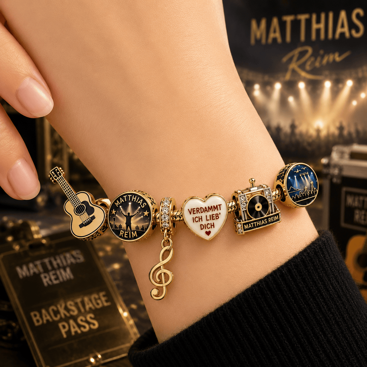 MTRM Gold Charm Bracelet Set VTH