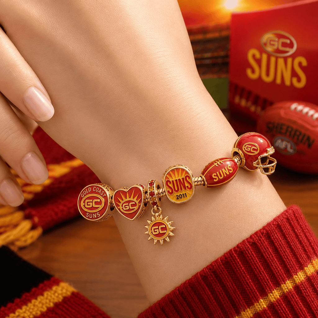 GCS Gold Charm Bracelet Set VTH