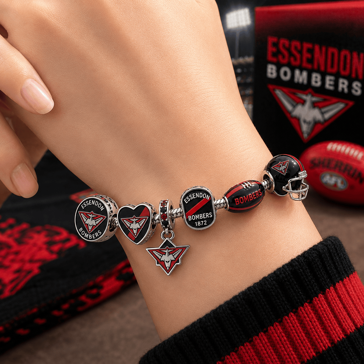 ESD Silver Charm Bracelet Set VTH