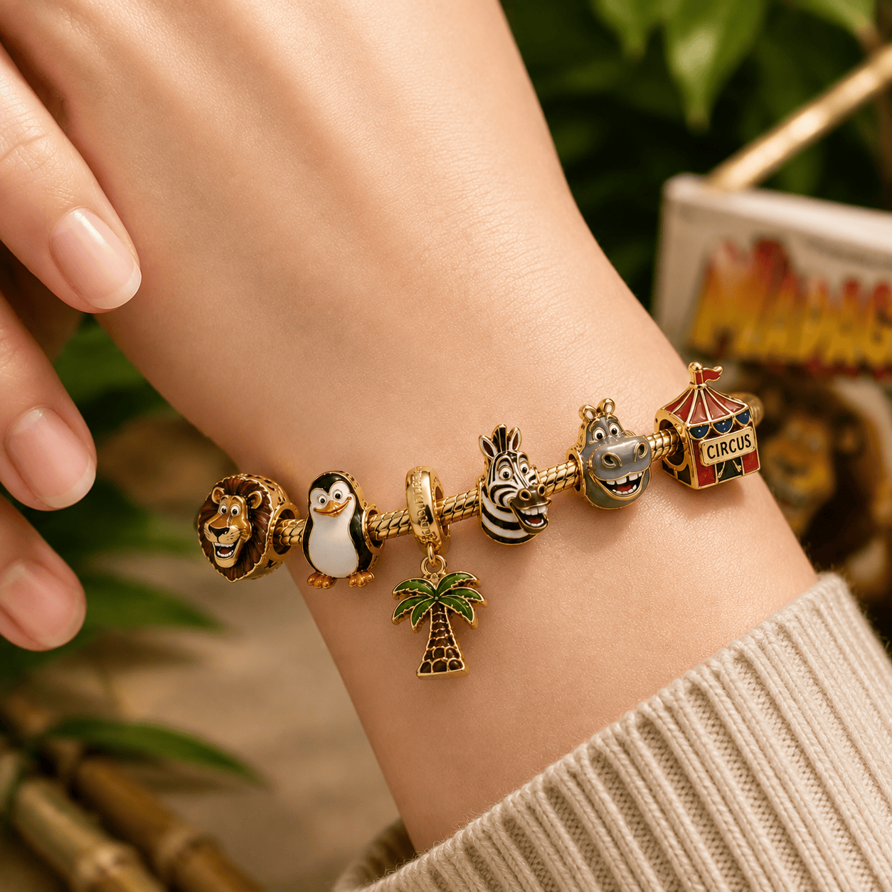 MDGC Gold Charm Bracelet Set BMD