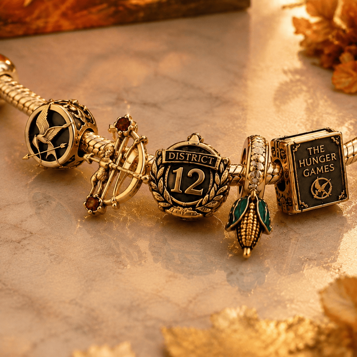 THG Gold Charm Bracelet Set TTN