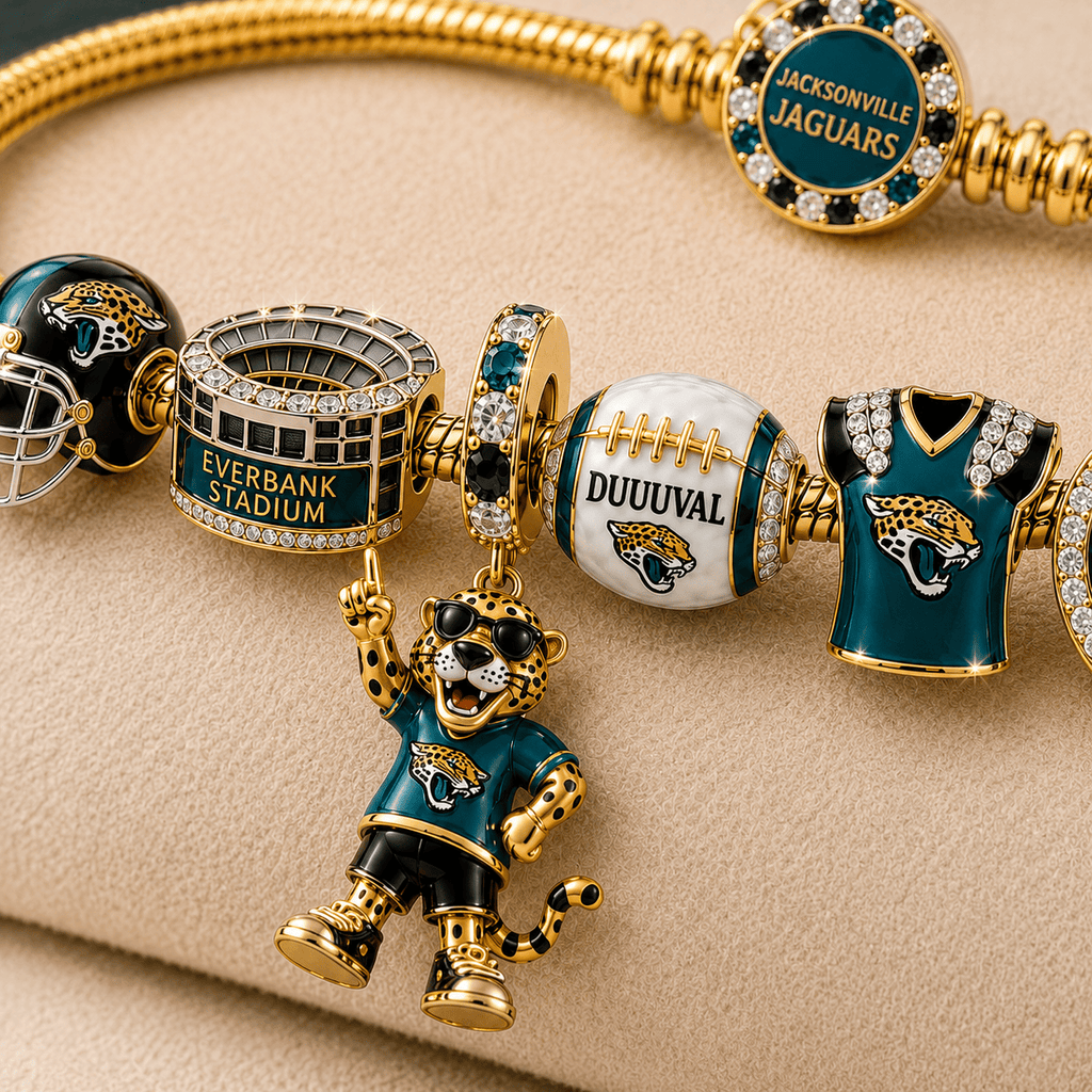 JSVJ Gold Charm Bracelet Set TMH
