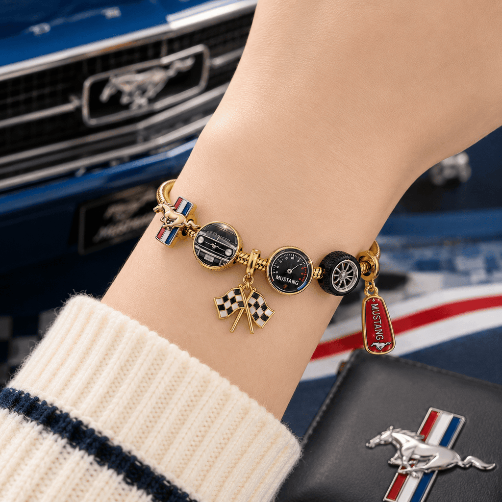MST Gold Charm Bracelet Set TTTT