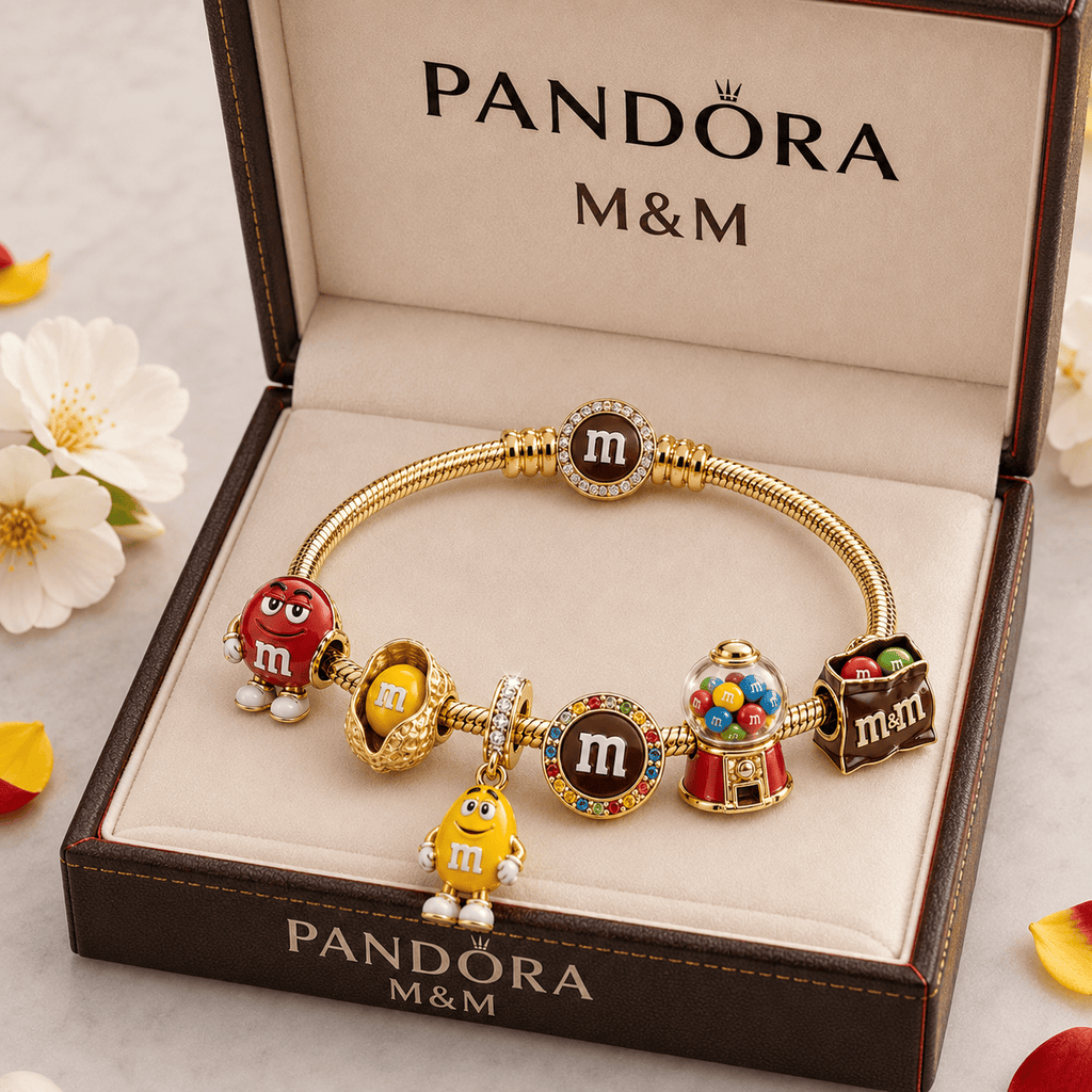 MM Gold Charm Bracelet Set TMH