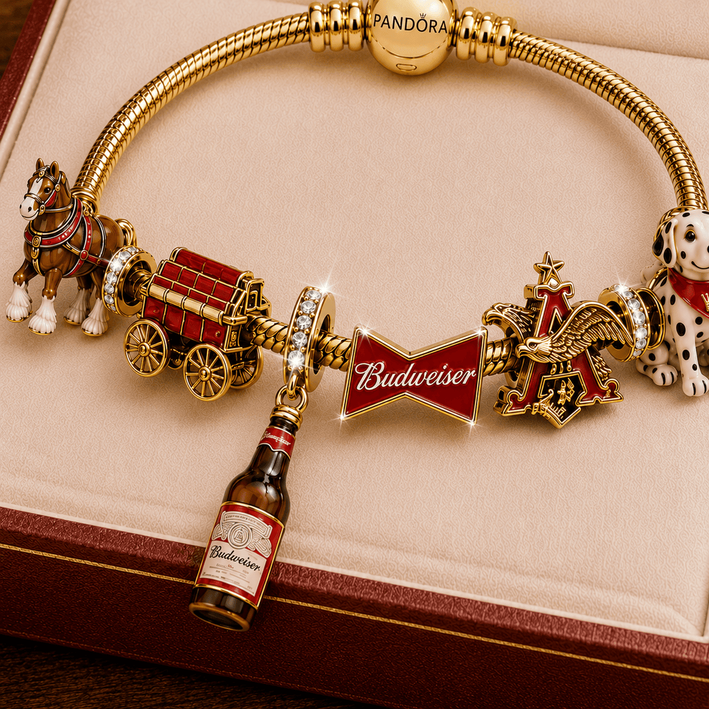 BWS Gold Charm Bracelet Set TMH