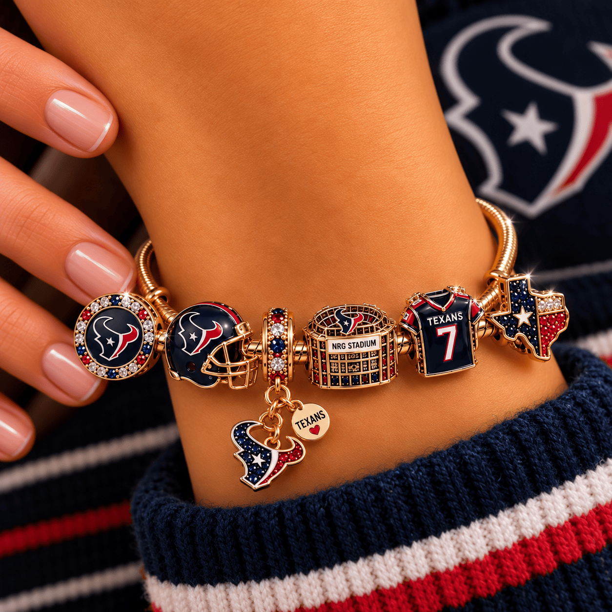 HTX Gold Charm Bracelet Set NHVH