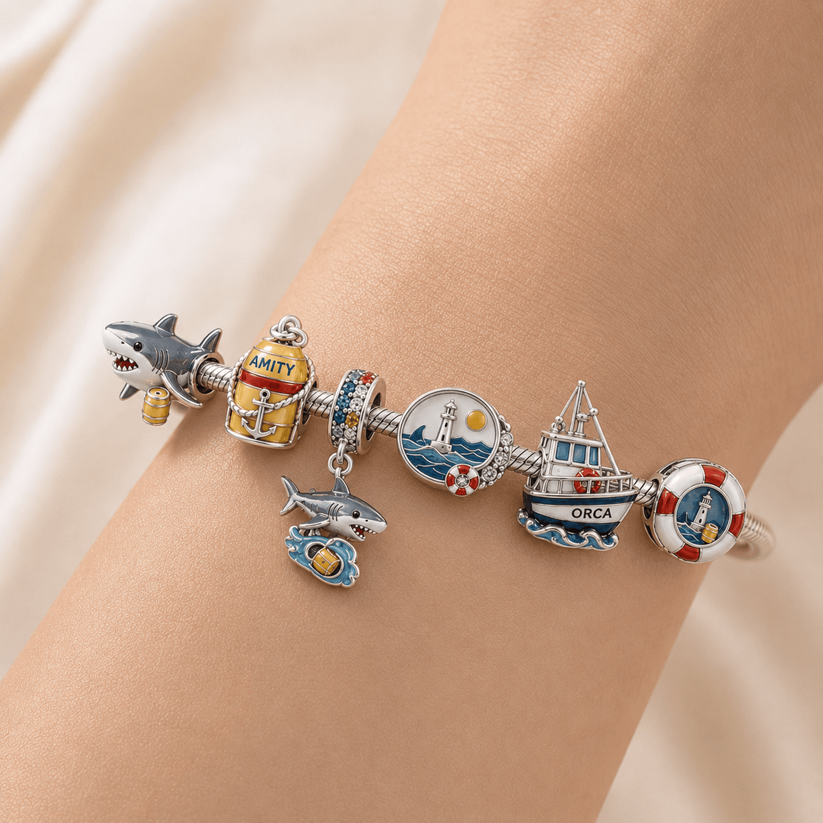 JAWS Silver Charm Bracelet Set HQH