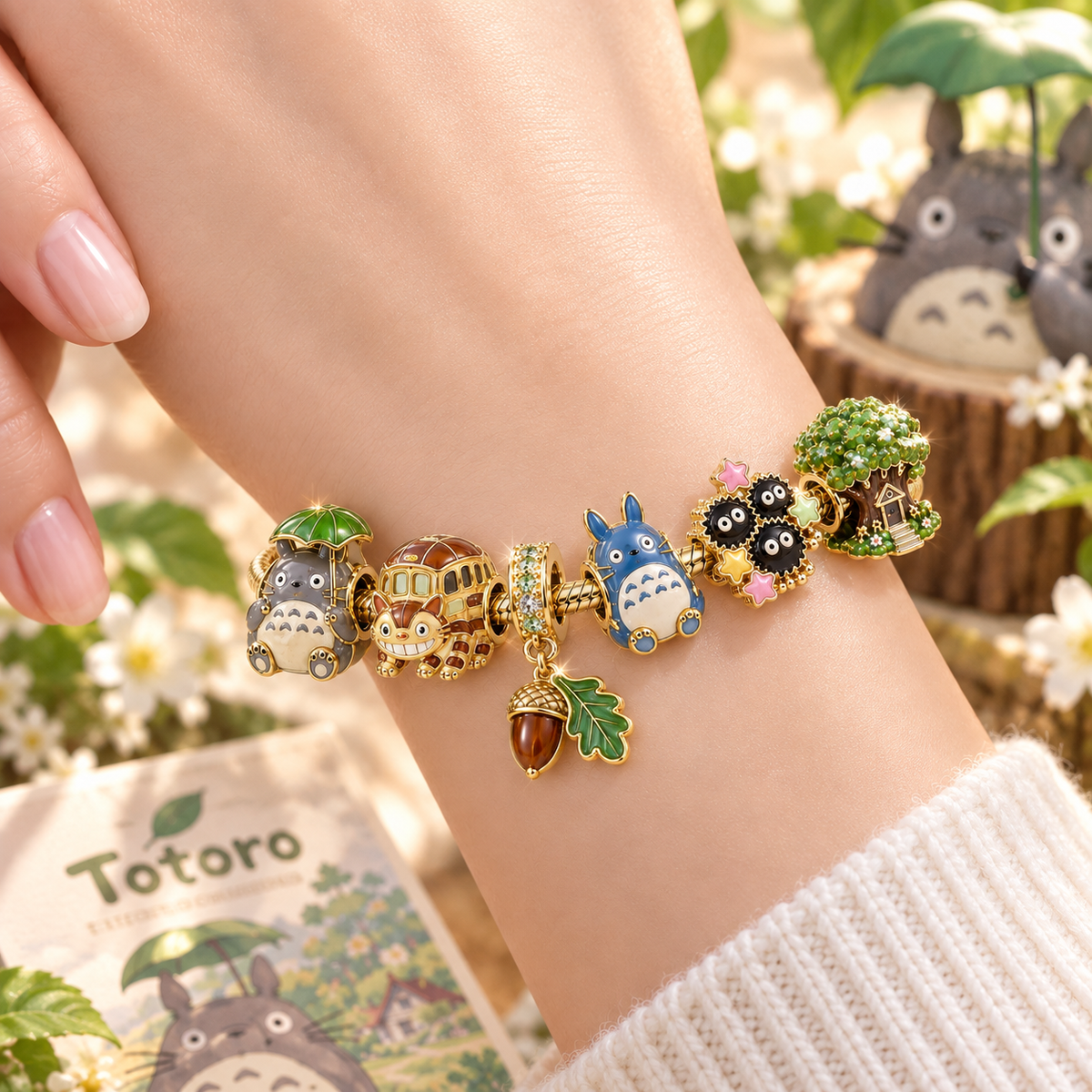 MNTO Gold Charm Bracelet Set VTH