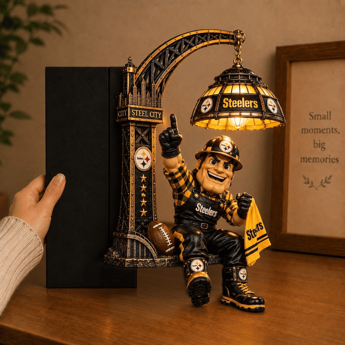 Premium PBS Bookshelf Figurines Lamp PDL