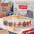 LEVI'S Gold Charm Bracelet Set TTN