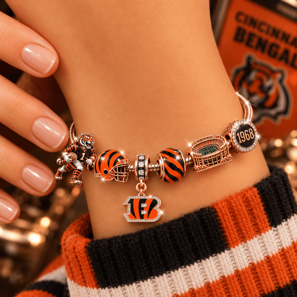 CCBG Gold Charm Bracelet Set NHVH