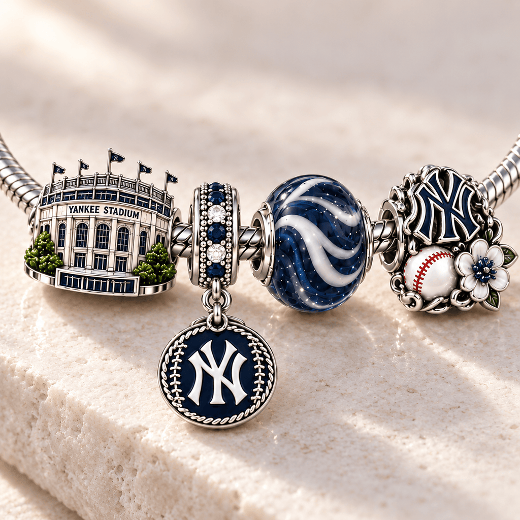 NYY Silver Charm Bracelet Set NHVH
