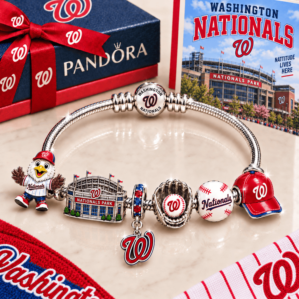 WNT Silver Charm Bracelet Set BMD