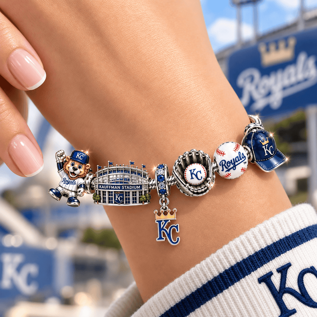 KCR Gold Charm Bracelet Set BMD