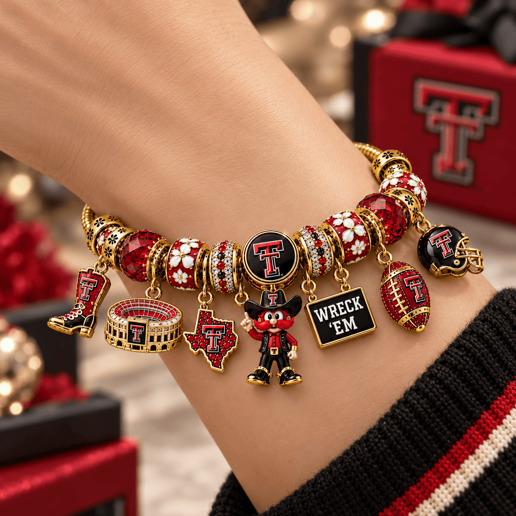 TTRR Gold Charm Bracelet Set NHVH