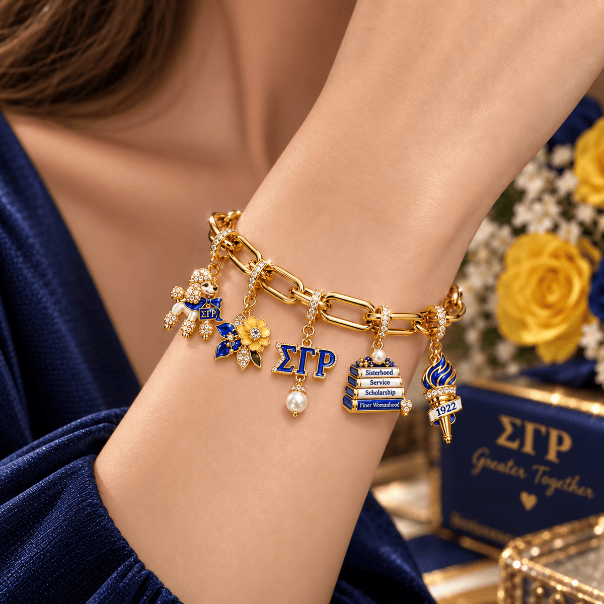 SGRO Gold Charm Bracelet Set BMD