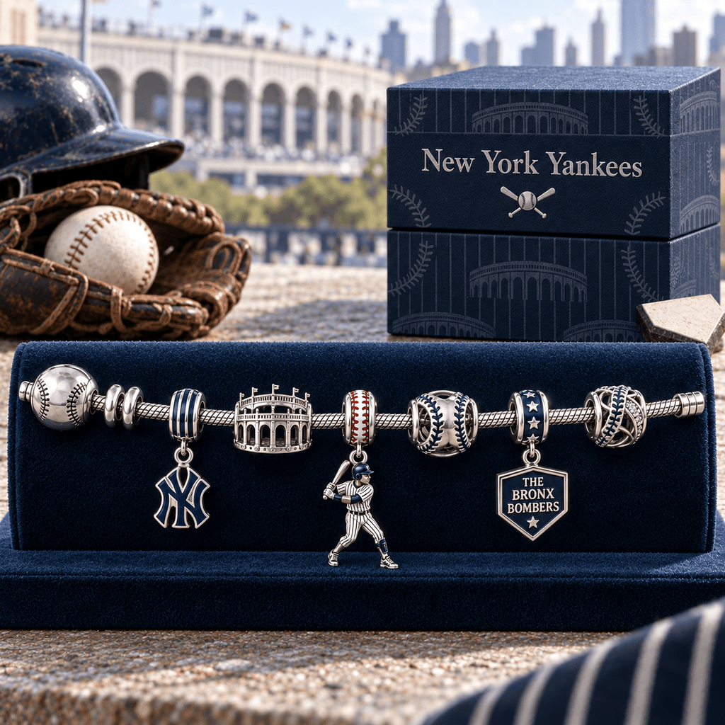 NYY Silver Charm Bracelet Set HQH