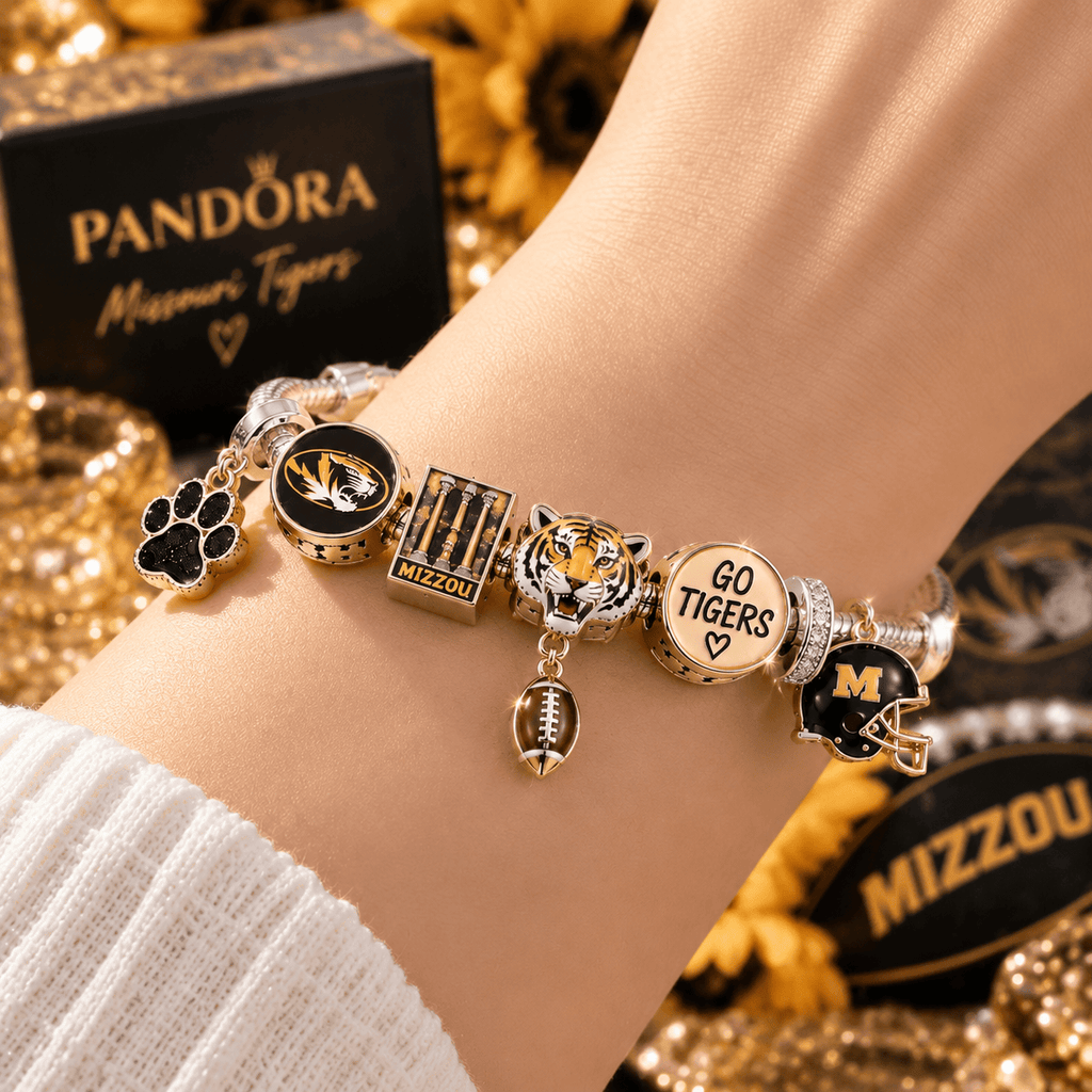 MSTG Gold Charm Bracelet Set TTN