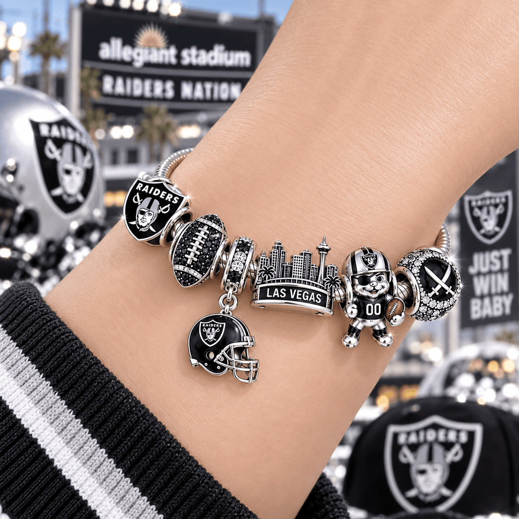 LVR Silver Charm Bracelet Set VTH