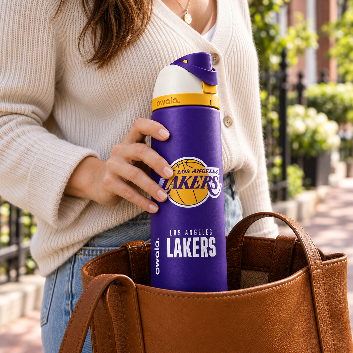 LAL Owala Water Bottle NHVH