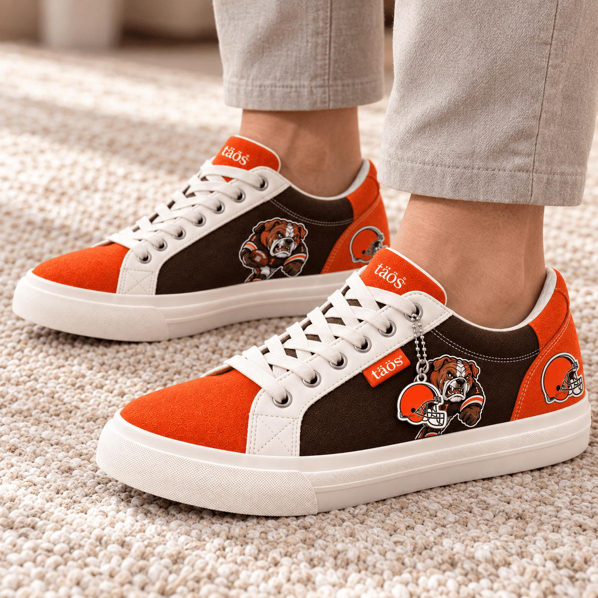 Premium CLVB Collegiate Sneakers NTVA